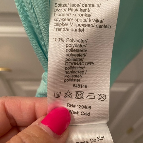 NWOT VENUS SIZE MEDIUM TEAL BLUE T-SHIRT WITH BLACK LACE SHORT SLEEVE DETAIL - Picture 11 of 11